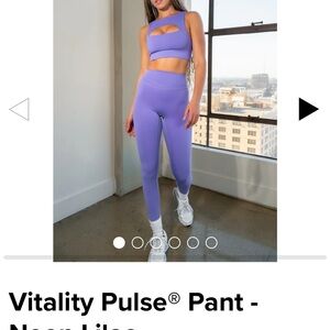Vitality Pulse Leggings